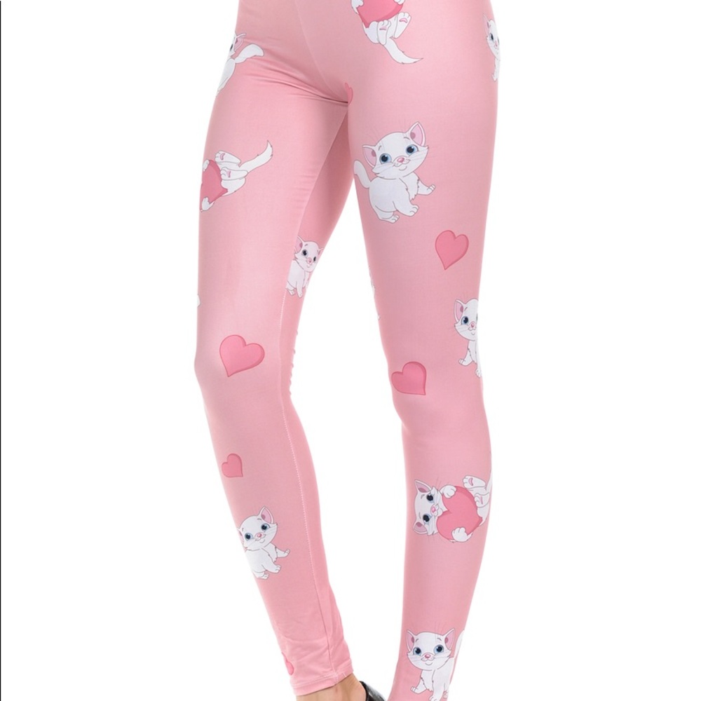 Lovely cat with pink heart